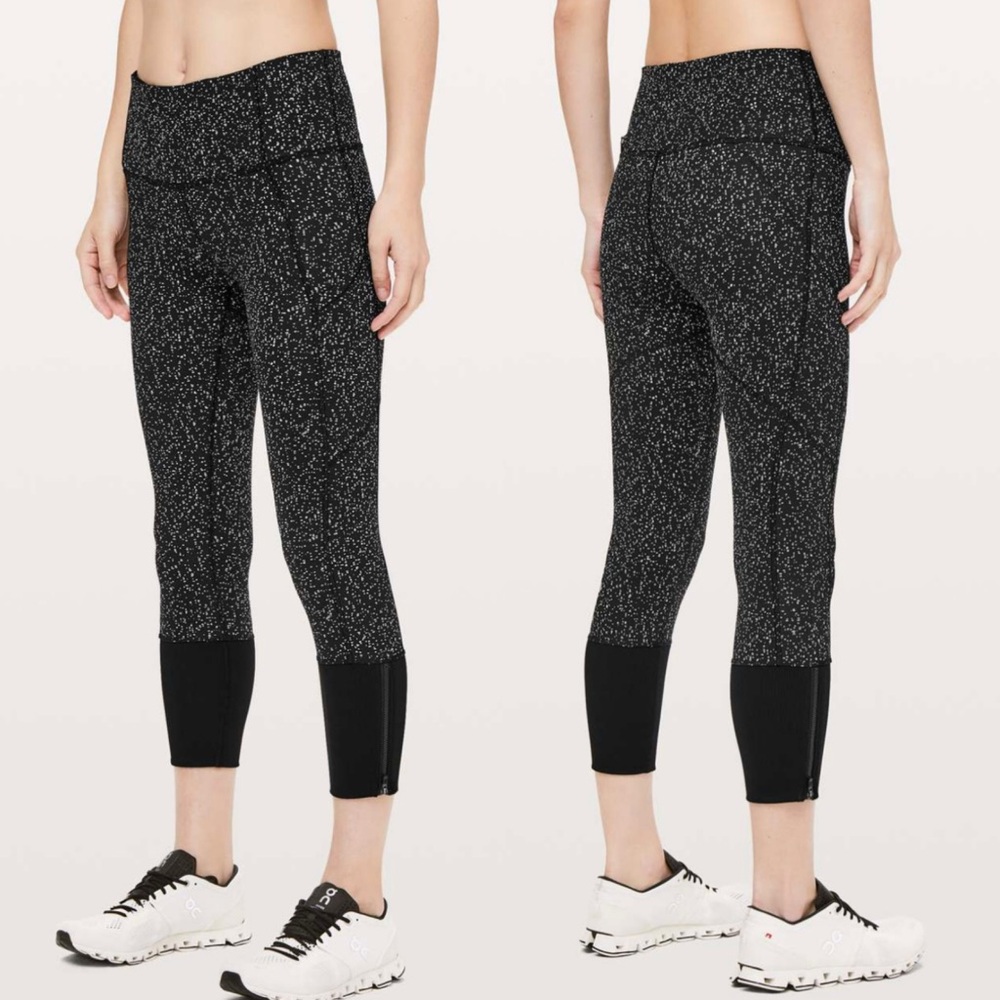 Lululemon Rebel Runner Crop‎ In Magnetized Jacquard Black White/Black Size 4 Run